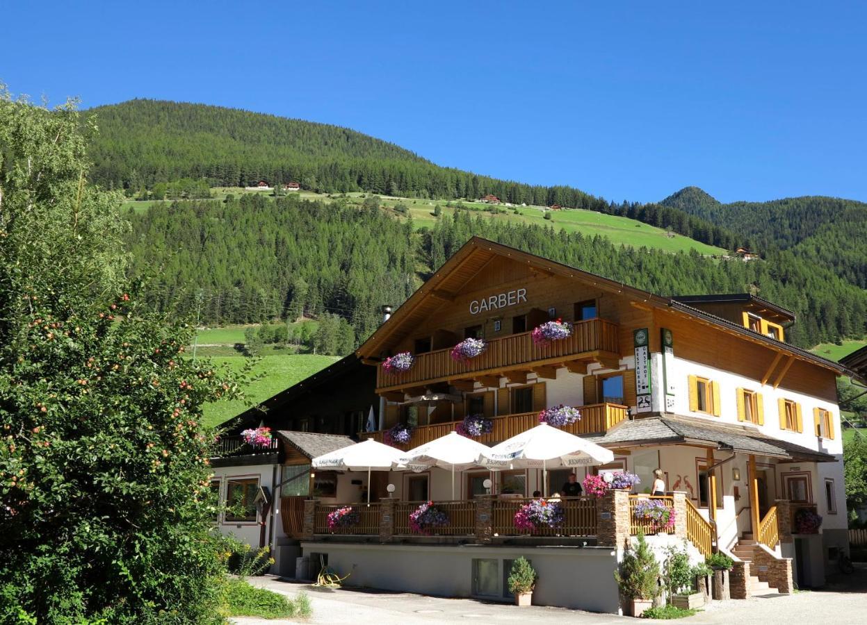 Hotel/ App. Garber San Giacomo in Valle Aurina Esterno foto